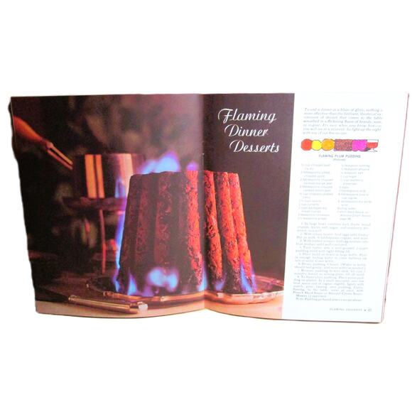 McCall's Show-off Cookbook 1965 Gourmet Cooking, Omelets, Flaming Desserts - Picture 5 of 6